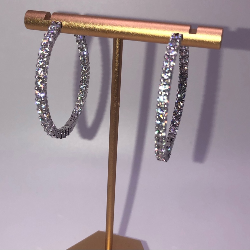 Inside Out Hoops - Picture 3 of 7